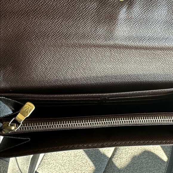 Authentic Louis Vuitton Damier Portefeuille Sarah Wallet - Picture 9 of 17